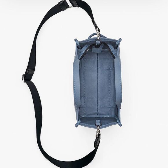 MARC JACOB’S THE CANVAS
SMALL TOTE BAG BLUE SHADOW 1SZ NWT - Picture 5 of 9